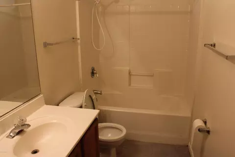 4822 S 35th Dr, Phoenix, AZ 85041 photo 3