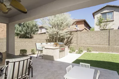 3932 E Half Hitch Pl, Phoenix, AZ 85050 photo 13