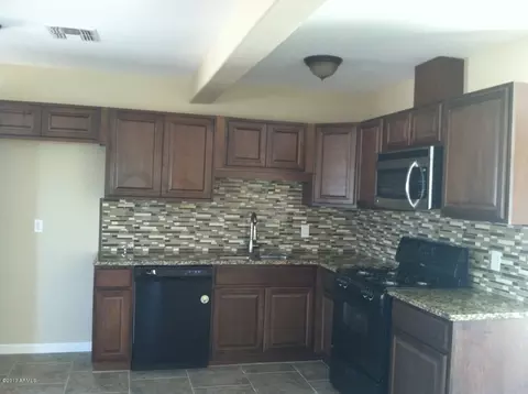 1629 E Oak St, Phoenix, AZ 85006 photo 16