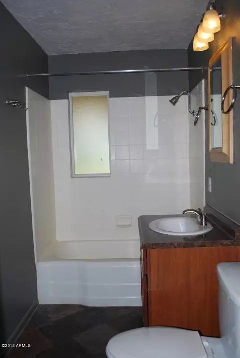 2235 E Devonshire Ave, Phoenix, AZ 85016 photo 7