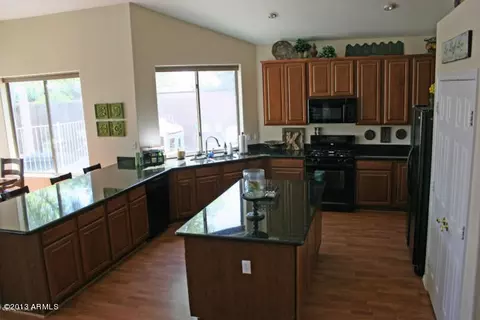 3592 E Maplewood St, Gilbert, AZ 85297 photo 5