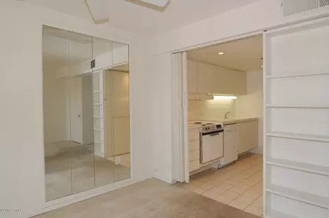 4401 N 40th St #11, Phoenix, AZ 85018 photo 11