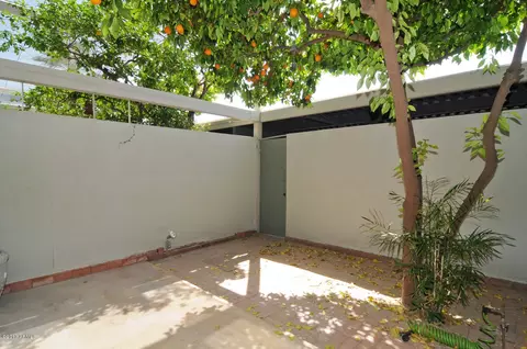 4401 N 40th St #11, Phoenix, AZ 85018 photo 17