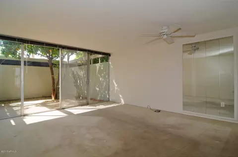 4401 N 40th St #11, Phoenix, AZ 85018 photo 10