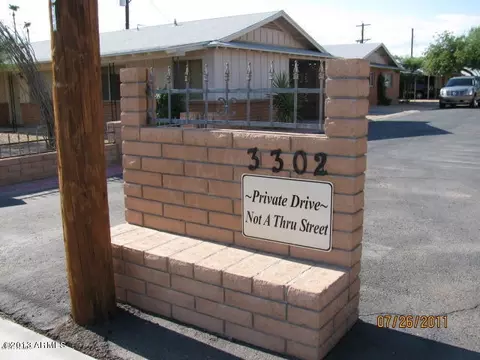 3302 E Pinchot Ave #2, Phoenix, AZ 85018 photo 2