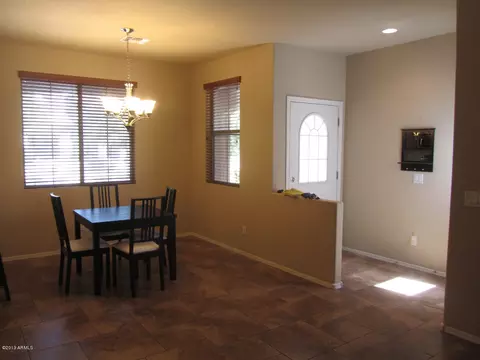 4381 E Rosemonte Dr, Phoenix, AZ 85050 photo 5
