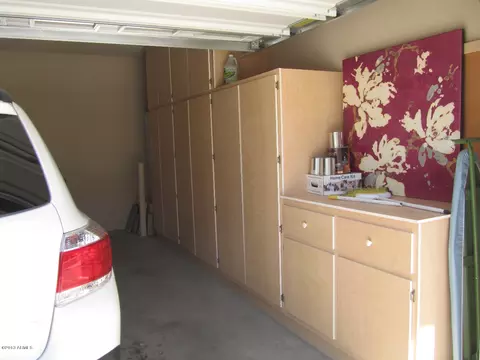 4381 E Rosemonte Dr, Phoenix, AZ 85050 photo 3