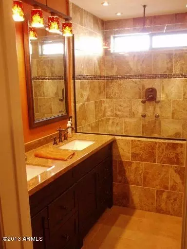 3846 E Derringer Way, Gilbert, AZ 85297 photo 9