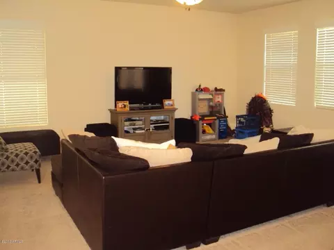 3445 S Falcon Dr, Gilbert, AZ 85297 photo 14