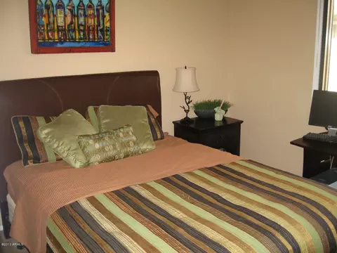 442 E Barbara Dr, Tempe, AZ 85288 photo 9