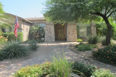 4169 E Meadowview Dr, Gilbert, AZ 85298 photo 1