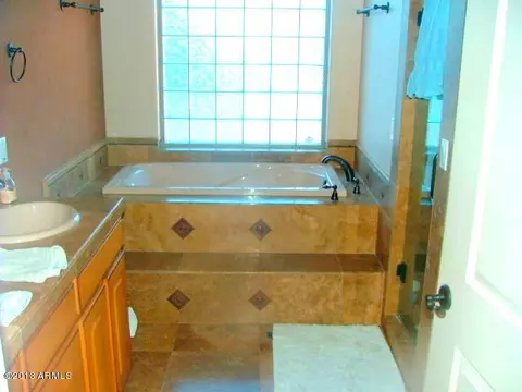 4302 E Cheery Lynn Rd, Phoenix, AZ 85018 photo 28