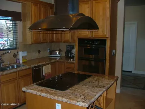 4302 E Cheery Lynn Rd, Phoenix, AZ 85018 photo 7