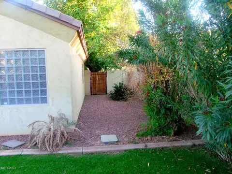 4302 E Cheery Lynn Rd, Phoenix, AZ 85018 photo 24