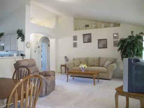 4550 E Michelle Dr, Phoenix, AZ 85032 photo 4