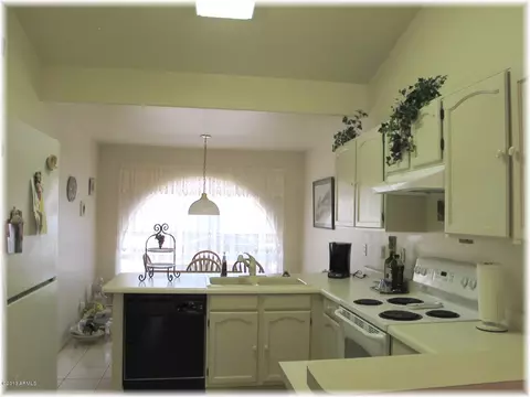 4550 E Michelle Dr, Phoenix, AZ 85032 photo 5