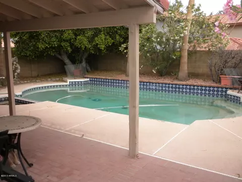 9415 S 43rd Pl, Phoenix, AZ 85044 photo 5