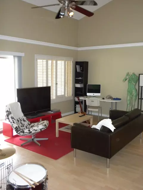 9415 S 43rd Pl, Phoenix, AZ 85044 photo 8