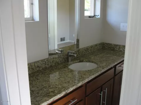 6827 N 2nd St, Phoenix, AZ 85012 photo 25