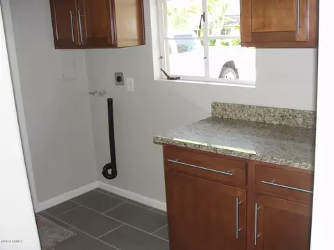 6827 N 2nd St, Phoenix, AZ 85012 photo 17