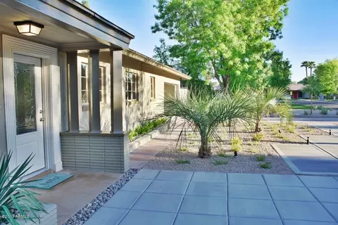 6827 N 2nd St, Phoenix, AZ 85012 photo 2
