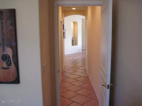 2232 E Branham Ln, Phoenix, AZ 85042 photo 8
