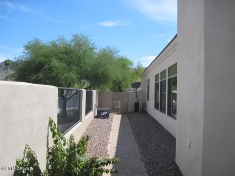 2232 E Branham Ln, Phoenix, AZ 85042 photo 46