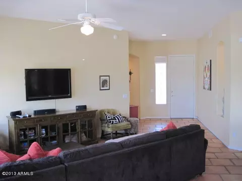 2232 E Branham Ln, Phoenix, AZ 85042 photo 18