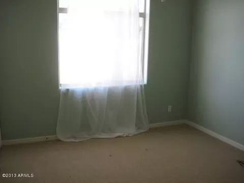 2232 E Branham Ln, Phoenix, AZ 85042 photo 13