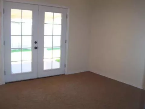 744 E Meadow Ln, Phoenix, AZ 85022 photo 2