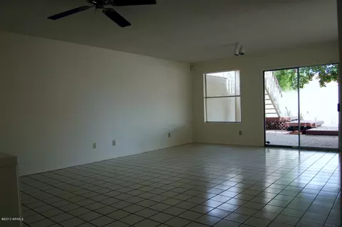 4338 E Vaughn Dr, Phoenix, AZ 85044 photo 3