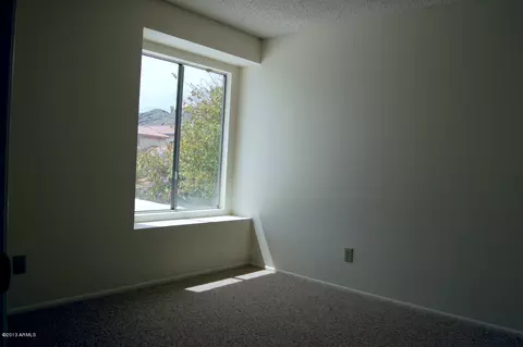 4338 E Vaughn Dr, Phoenix, AZ 85044 photo 17