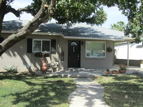 4434 E Glenrosa Ave, Phoenix, AZ 85018 photo 3