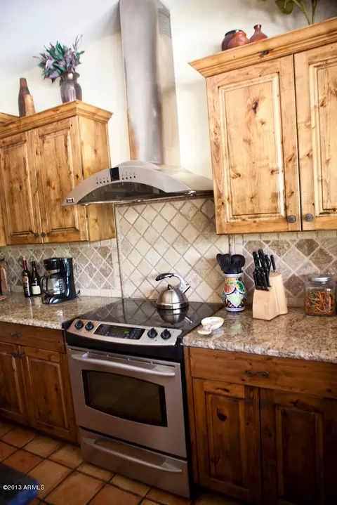 3915 E Mountain View Rd, Phoenix, AZ 85028 photo 7