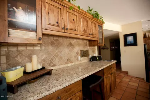 3915 E Mountain View Rd, Phoenix, AZ 85028 photo 11