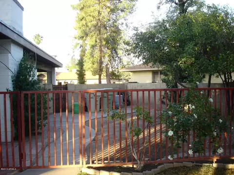 8236 N 48th Ave, Glendale, AZ 85302 photo 9