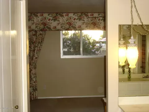 8236 N 48th Ave, Glendale, AZ 85302 photo 18