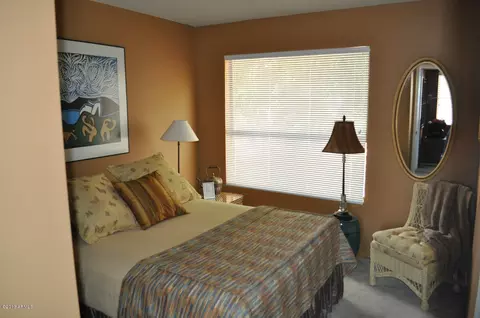 1113 E North Ln #1, Phoenix, AZ 85020 photo 9