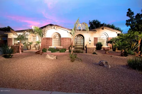 472 E Joseph Way, Gilbert, AZ 85295 photo 2