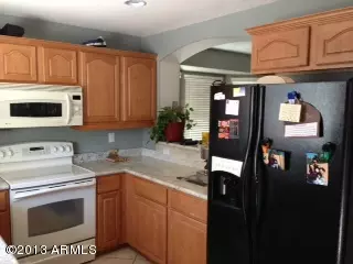 4605 S 26th Ln, Phoenix, AZ 85041 photo 4