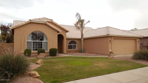 4309 E Cathedral Rock Dr, Phoenix, AZ 85044 photo 1