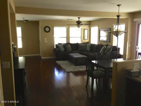 993 S Sabino Dr, Gilbert, AZ 85296 photo 3