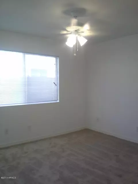 4755 E Belleview St, Phoenix, AZ 85008 photo 9