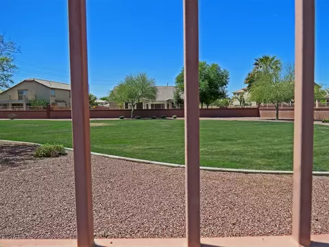 3313 E Kingbird Dr, Gilbert, AZ 85297 photo 11