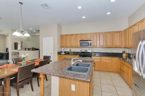 3548 E Powell Way, Gilbert, AZ 85298 photo 4