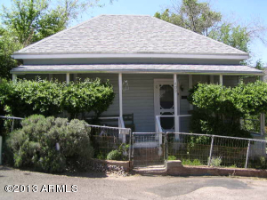 409 Roberts Ave, Bisbee, AZ 85603 photo 1