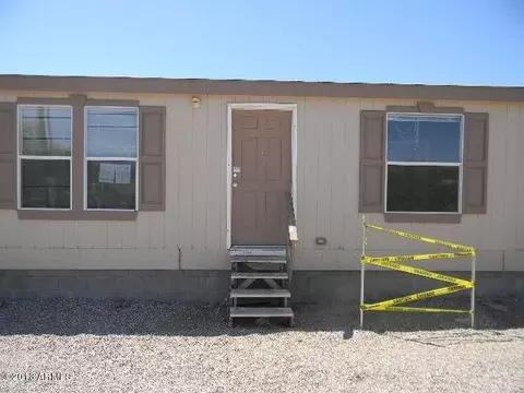 569 S Warner Dr, Apache Junction, AZ 85120 photo 2