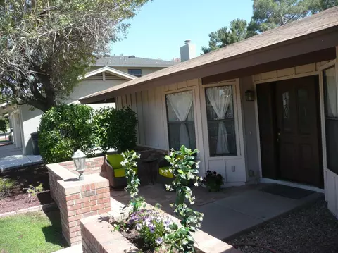 2707 Encanto Cir, Mesa, AZ 85213 photo 5