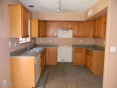 1830 E Milky Way, Gilbert, AZ 85295 photo 4
