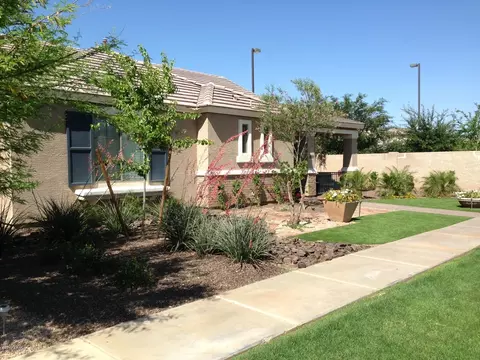 1926 S Colt Dr, Gilbert, AZ 85295 photo 2